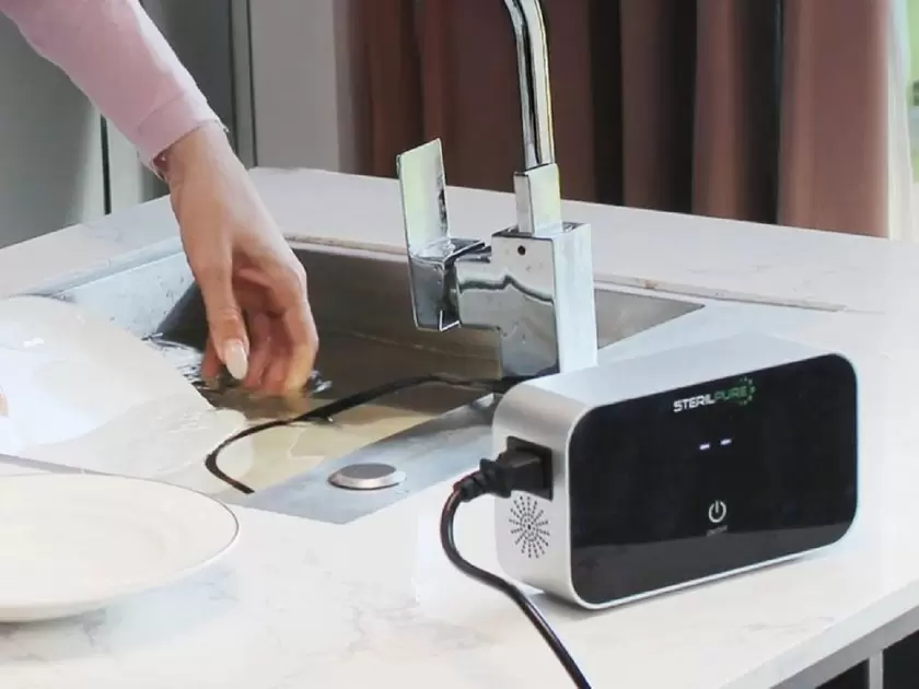 Мини-посудомойка, которая очищает с помощью ультразвука