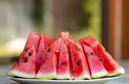Летние наслаждения: салаты и закуски из арбуза