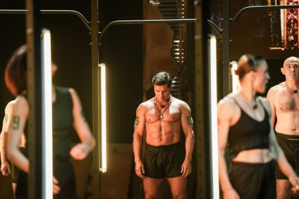 «Честно говоря, обидно»: «батя-весельчак» Дмитрий Яшанькин покинул проект, а Регина Мухаметшина –в четвертьфинале