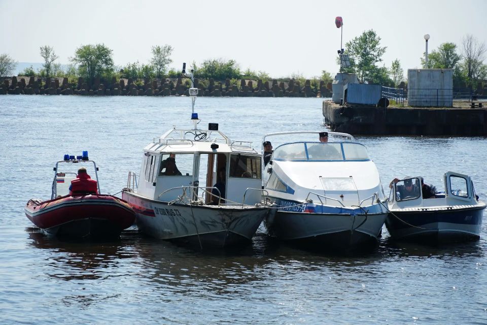 В Ульяновске на базе речного порта прошли антитеррористические учения В Ульяновске на базе речного порта прошли антитеррористические учения