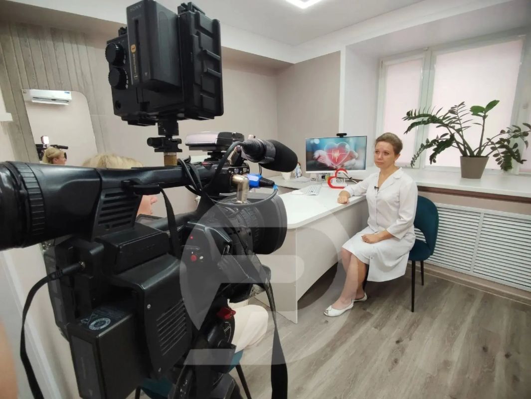 Телеканал Репортер 73 совместно с Медицинской Палатой Ульяновской области представляет новый выпуск программы «Будь здоров» — «Слушай сердце» Телеканал Репортер 73 совместно с Медицинской Палатой Ульяновской области представляет новый выпуск программы «Будь здоров» — «Слушай сердце»