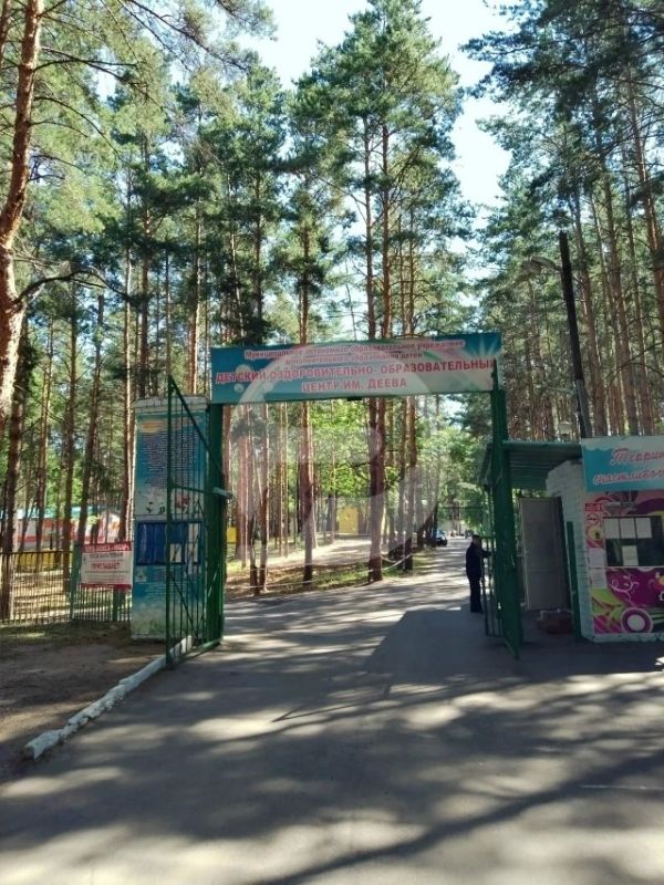 Летом дети открываются приключениям и проживают свои самые яркие моменты Летом дети открываются приключениям и проживают свои самые яркие моменты