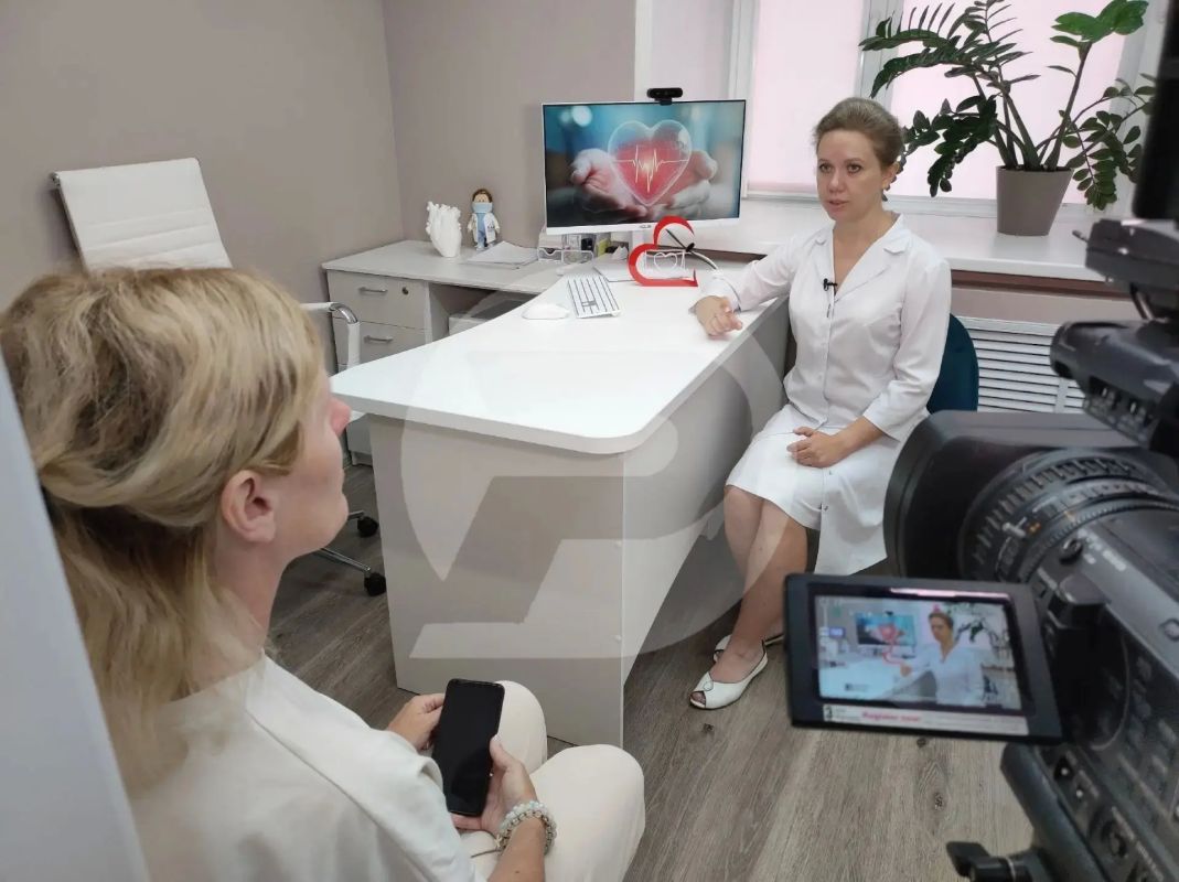 Телеканал Репортер 73 совместно с Медицинской Палатой Ульяновской области представляет новый выпуск программы «Будь здоров» — «Слушай сердце» Телеканал Репортер 73 совместно с Медицинской Палатой Ульяновской области представляет новый выпуск программы «Будь здоров» — «Слушай сердце»