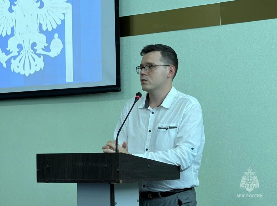 В региональном МЧС прошла лекция на тему защиты от мошенничества В региональном МЧС прошла лекция на тему защиты от мошенничества