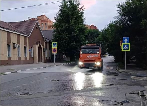 В Ульяновске начали асфальтировать подъезды к СНТ «Флора» В Ульяновске начали асфальтировать подъезды к СНТ «Флора»