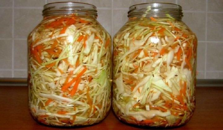 Квашеная и маринованная капуста на зиму: секреты приготовления