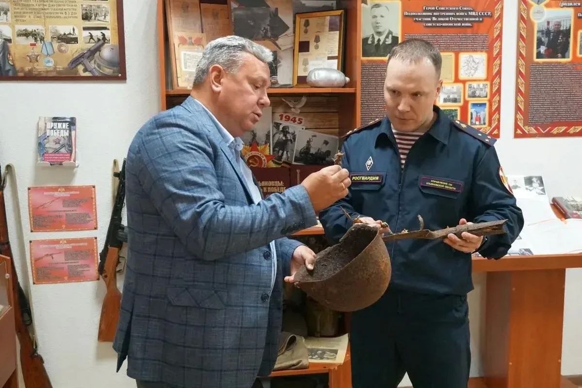 Живая история: музей Управления Росгвардии по Ульяновской области пополнился экспонатами времен Великой Отечественной войны Живая история: музей Управления Росгвардии по Ульяновской области пополнился экспонатами времен Великой Отечественной войны