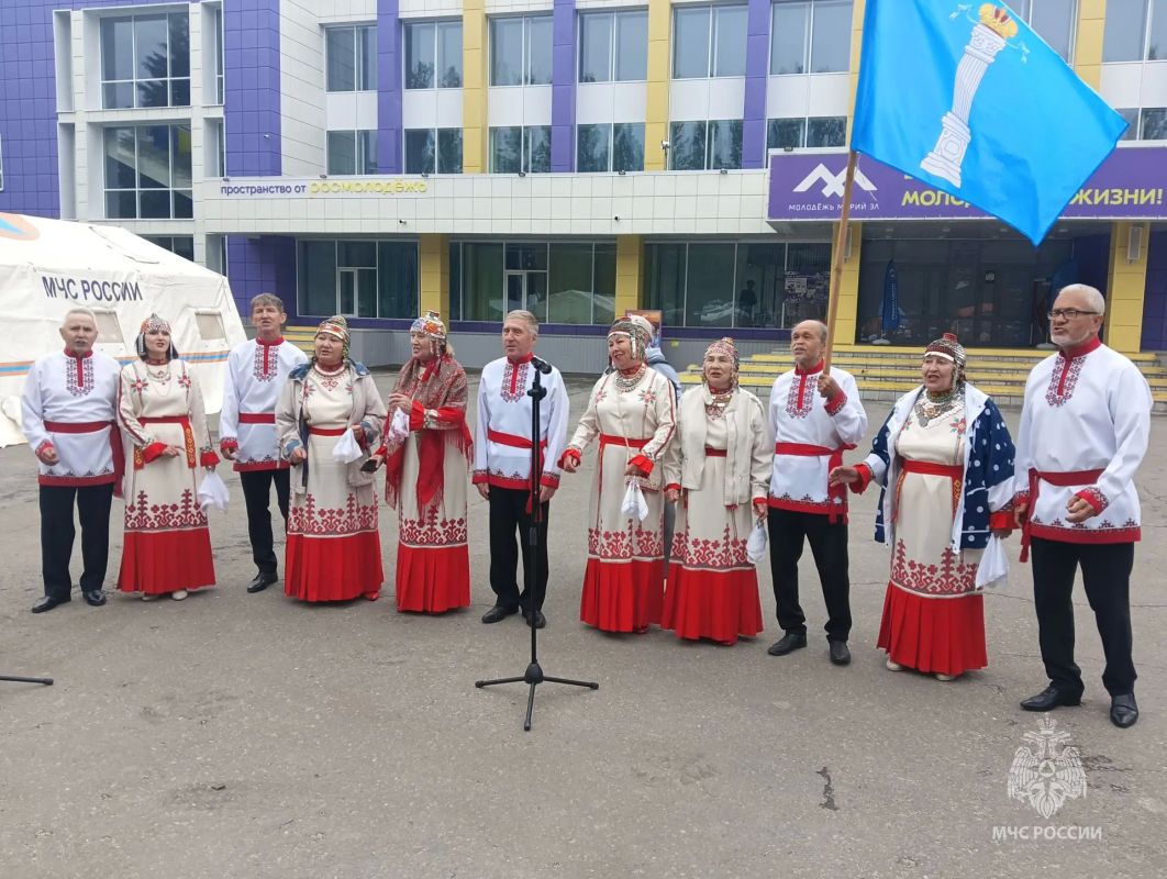 В Республике Марий Эл состоялась встреча ветеранов пожарной охраны четырех субъектов Приволжского федерального округа В Республике Марий Эл состоялась встреча ветеранов пожарной охраны четырех субъектов Приволжского федерального округа