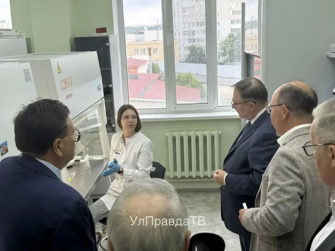 Сегодня в регионе работает заместитель министра науки и высшего образования РФ Дмитрий Афанасьев Сегодня в регионе работает заместитель министра науки и высшего образования РФ Дмитрий Афанасьев