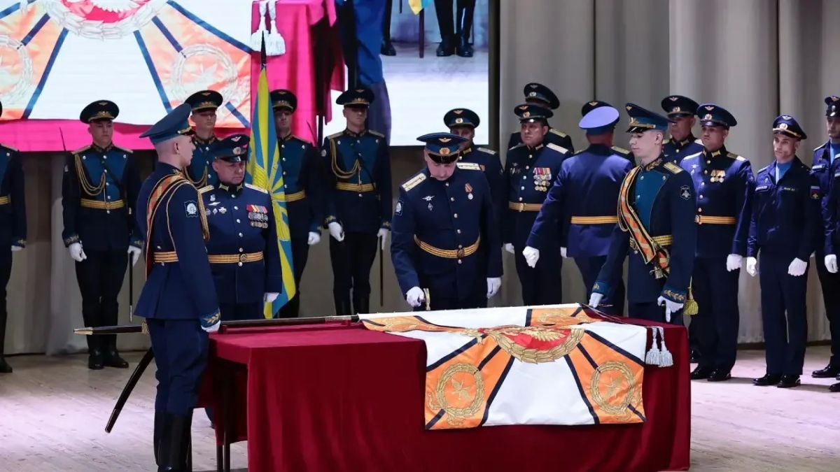 Алексей Русских: 1 сентября свои двери распахнет новое Ульяновское высшее военное училище по подготовке летчиков ВТА Алексей Русских: 1 сентября свои двери распахнет новое Ульяновское высшее военное училище по подготовке летчиков ВТА