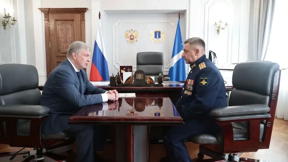 Алексей Русских: 1 сентября свои двери распахнет новое Ульяновское высшее военное училище по подготовке летчиков ВТА Алексей Русских: 1 сентября свои двери распахнет новое Ульяновское высшее военное училище по подготовке летчиков ВТА