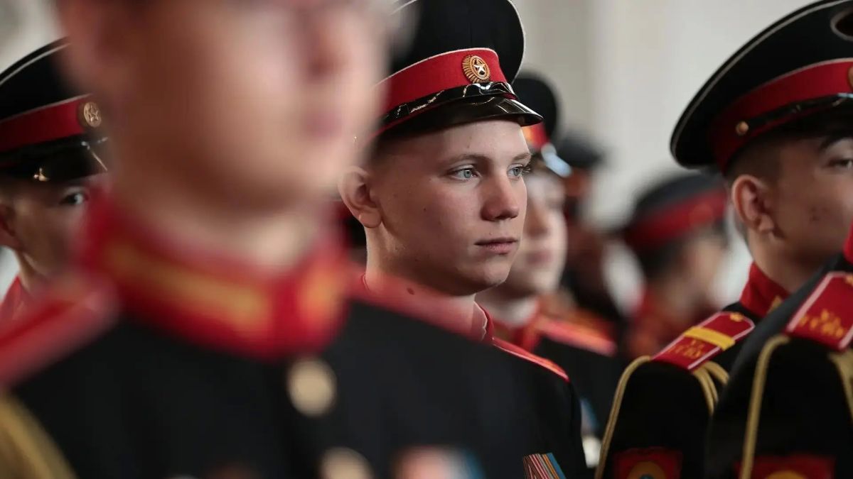 Алексей Русских: 80 ребят сегодня вступили в суворовское братство Алексей Русских: 80 ребят сегодня вступили в суворовское братство