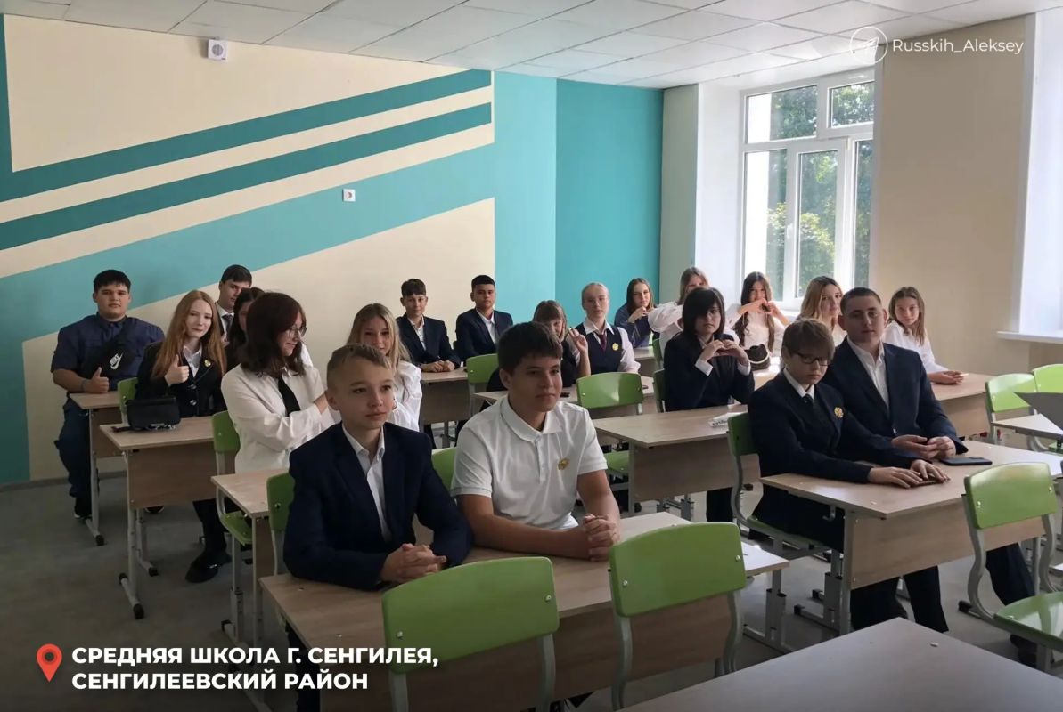 Алексей Русских: Как начался новый учебный год в разных уголках нашего региона Алексей Русских: Как начался новый учебный год в разных уголках нашего региона