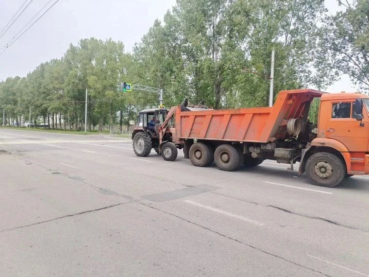 За 31 августа дорожники Ульяновска отремонтировали две тысячи квадратных метров улиц и тротуаров За 31 августа дорожники Ульяновска отремонтировали две тысячи квадратных метров улиц и тротуаров