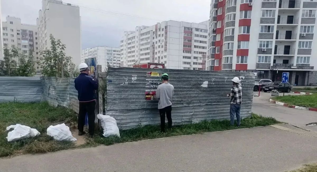 В Заволжском районе проходит первая общегородская «санитарная пятница» осеннего месячника по благоустройству В Заволжском районе проходит первая общегородская «санитарная пятница» осеннего месячника по благоустройству