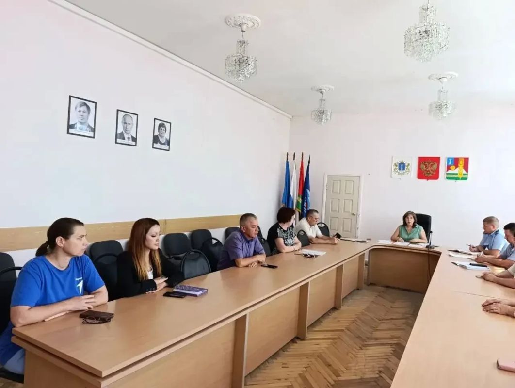 Заместитель прокурора Старокулаткинского района Берников Ю.А. принял участие в заседании комиссии по делам несовершеннолетних и защите их прав в администрации МО "Старокулаткинский район" Заместитель прокурора Старокулаткинского района Берников Ю.А. принял участие в заседании комиссии по делам несовершеннолетних и защите их прав в администрации МО "Старокулаткинский район"