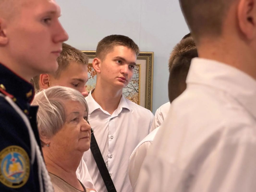 В неделю нацпроекта «Семья» в Ульяновской области открылась выставка одного из ведущих лермонтовских музеев России - Государственного Лермонтовского музея-заповедника «Тарханы» В неделю нацпроекта «Семья» в Ульяновской области открылась выставка одного из ведущих лермонтовских музеев России - Государственного Лермонтовского музея-заповедника «Тарханы»