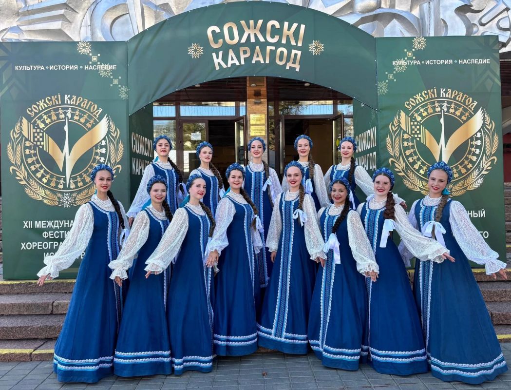 Ульяновский ансамбль «Мозаика» стал призером международного фестиваля в Гомеле Ульяновский ансамбль «Мозаика» стал призером международного фестиваля в Гомеле