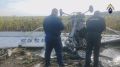 Следователи выложили фото и видео с места падения в Майнском районе Ульяновской области легкомоторного самолета