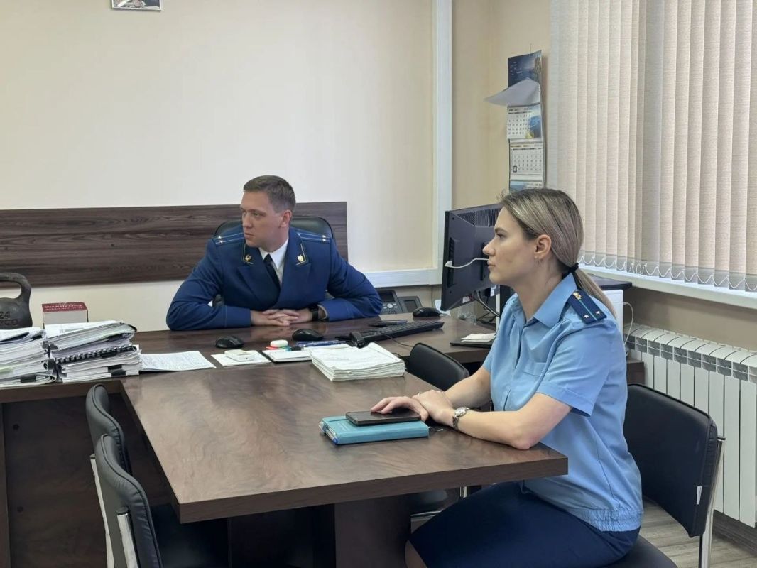 Под председательством прокурора Железнодорожного района г. Ульяновска Нагорного А.А. состоялось заседание межведомственной рабочей группы по вопросам противодействия нарушениям закона в жилищно-коммунальной сфере Под председательством прокурора Железнодорожного района г. Ульяновска Нагорного А.А. состоялось заседание межведомственной рабочей группы по вопросам противодействия нарушениям закона в жилищно-коммунальной сфере
