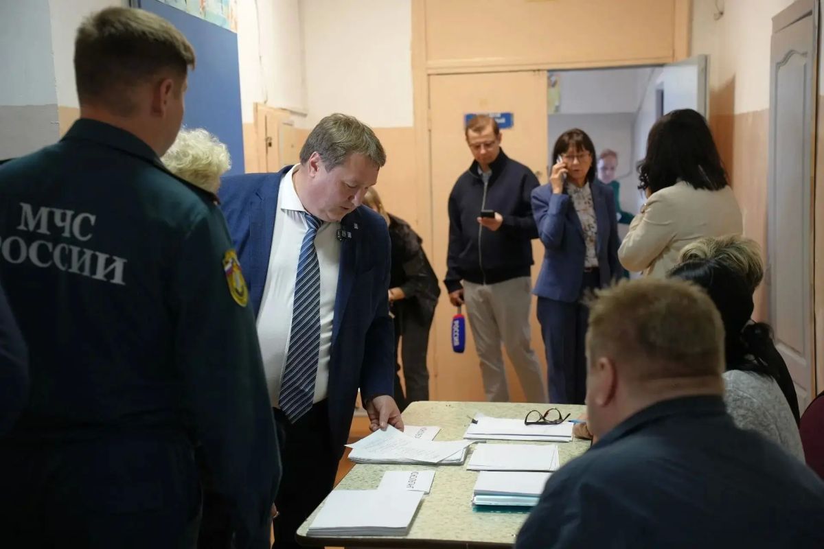 Во втором корпусе гимназии № 21 развернули пункт временного размещения для ульяновцев, пострадавших от атаки вражеских БПЛА Во втором корпусе гимназии № 21 развернули пункт временного размещения для ульяновцев, пострадавших от атаки вражеских БПЛА