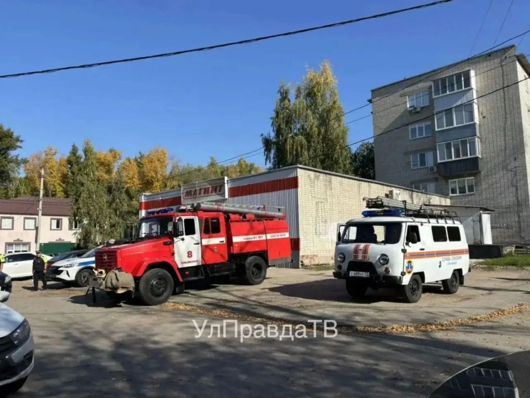 Поврежденный дом на улице Розы Люксембург Поврежденный дом на улице Розы Люксембург