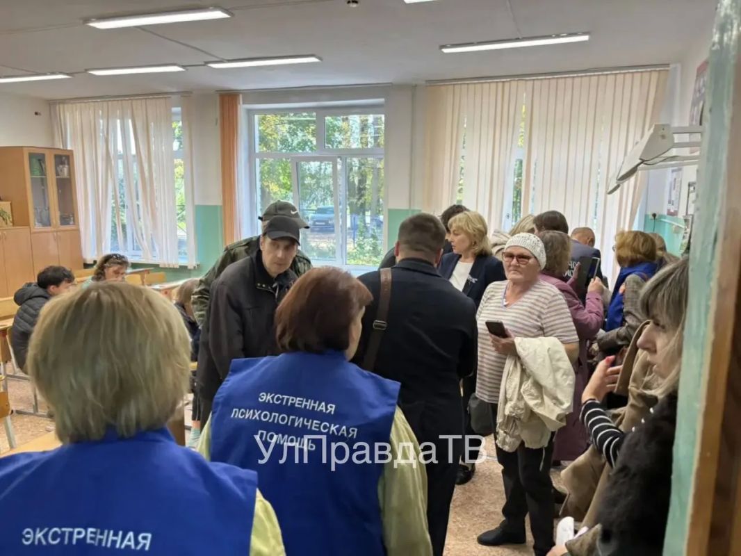 Во втором корпусе гимназии №21 организовано горячее питание для жителей пострадавших домов, работают медики Во втором корпусе гимназии №21 организовано горячее питание для жителей пострадавших домов, работают медики