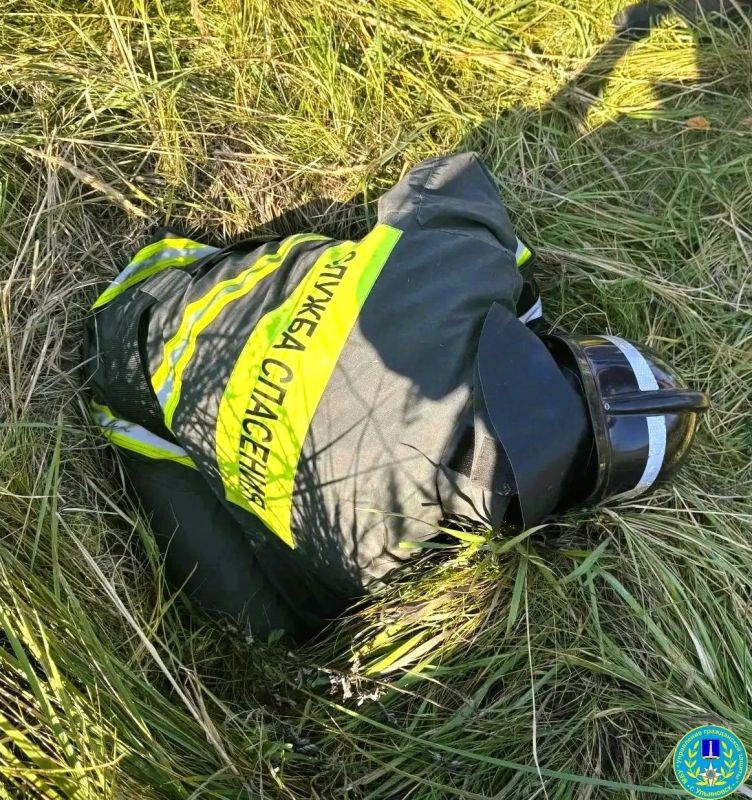 Спасатели достали собаку из колодца на заволжской промзоне Спасатели достали собаку из колодца на заволжской промзоне