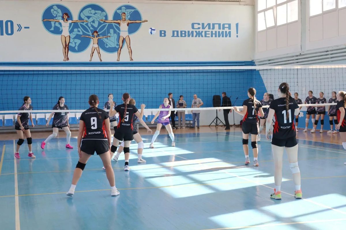 Укрепляем и создаем традиции! В Ульяновске прошёл Кубок по волейболу, посвященный подвигу Гостомельского десанта Укрепляем и создаем традиции! В Ульяновске прошёл Кубок по волейболу, посвященный подвигу Гостомельского десанта
