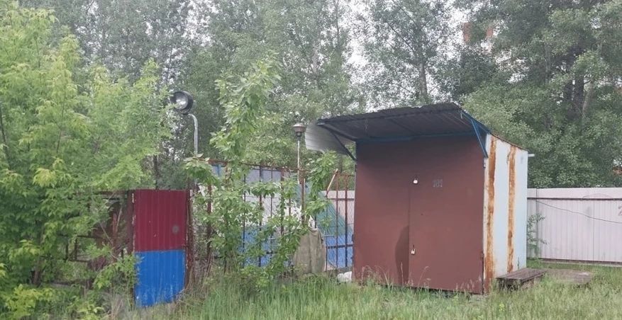 В Заволжье демонтируют самовольно установленные конструкции В Заволжье демонтируют самовольно установленные конструкции