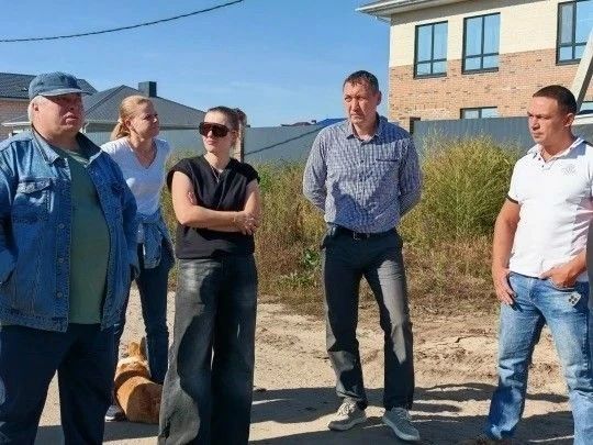 В заволжские кварталы многодетных в перспективе планируется пустить автобус В заволжские кварталы многодетных в перспективе планируется пустить автобус