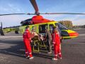 17-летнюю пострадавшую при атаке БПЛА в Ульяновске девушку отправили вертолетом в Москву