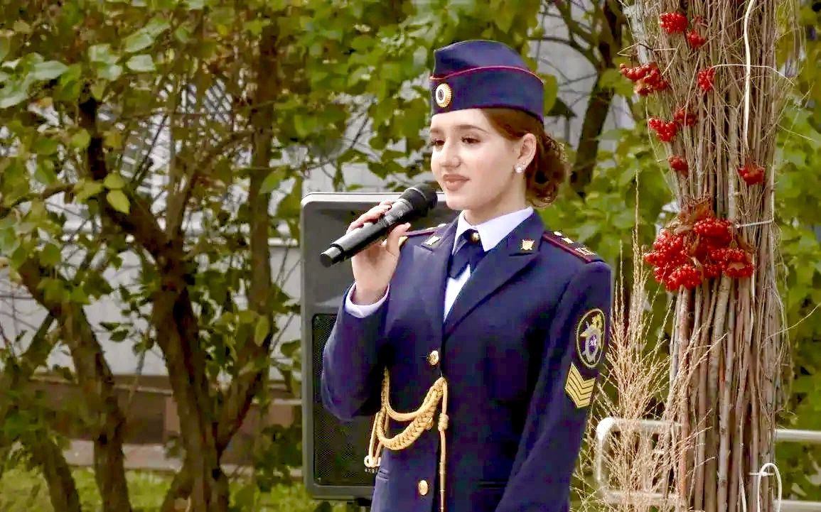 В Ульяновске офицеры и кадеты СК России поздравили постояльцев подшефного геронтологического центра «Забота» с Международным днем пожилого человека В Ульяновске офицеры и кадеты СК России поздравили постояльцев подшефного геронтологического центра «Забота» с Международным днем пожилого человека