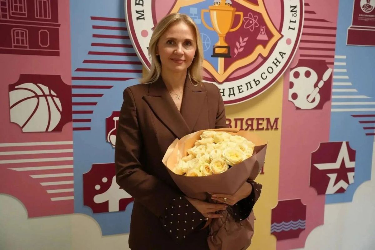Александр Болдакин: Дорогие учителя и ветераны педагогического труда! Примите самые тёплые поздравления с вашим профессиональным праздником! Александр Болдакин: Дорогие учителя и ветераны педагогического труда! Примите самые тёплые поздравления с вашим профессиональным праздником!