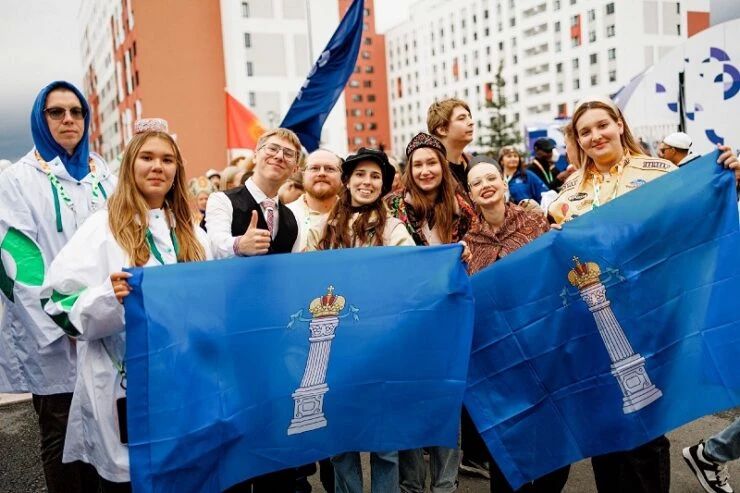 «Вперед, Ульяновск! Вперед, буква Ё!» Чем ульяновская делегация отличилась на Международном фестивале молодежи