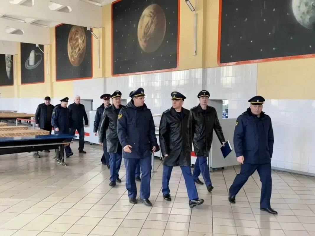 Заместитель прокурора Ульяновской области Максим Гришин провел проверку соблюдения уголовно-исполнительного законодательства в ФКУ «Исправительная колония № 2» УФСИН России по Ульяновской области Заместитель прокурора Ульяновской области Максим Гришин провел проверку соблюдения уголовно-исполнительного законодательства в ФКУ «Исправительная колония № 2» УФСИН России по Ульяновской области