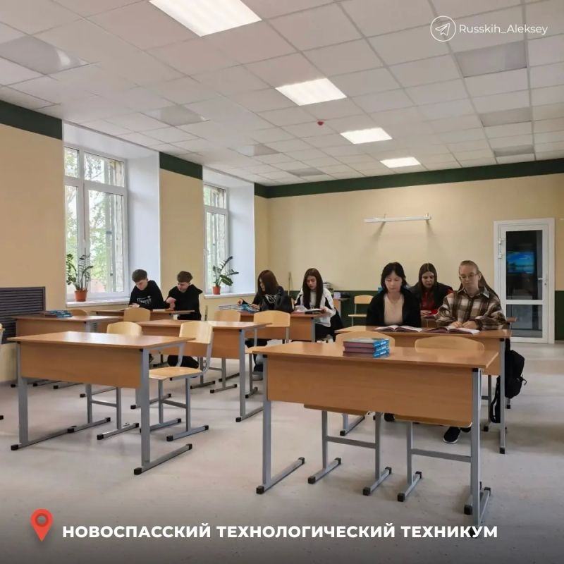 Алексей Русских: Продолжаем модернизацию наших колледжей и техникумов: Алексей Русских: Продолжаем модернизацию наших колледжей и техникумов: