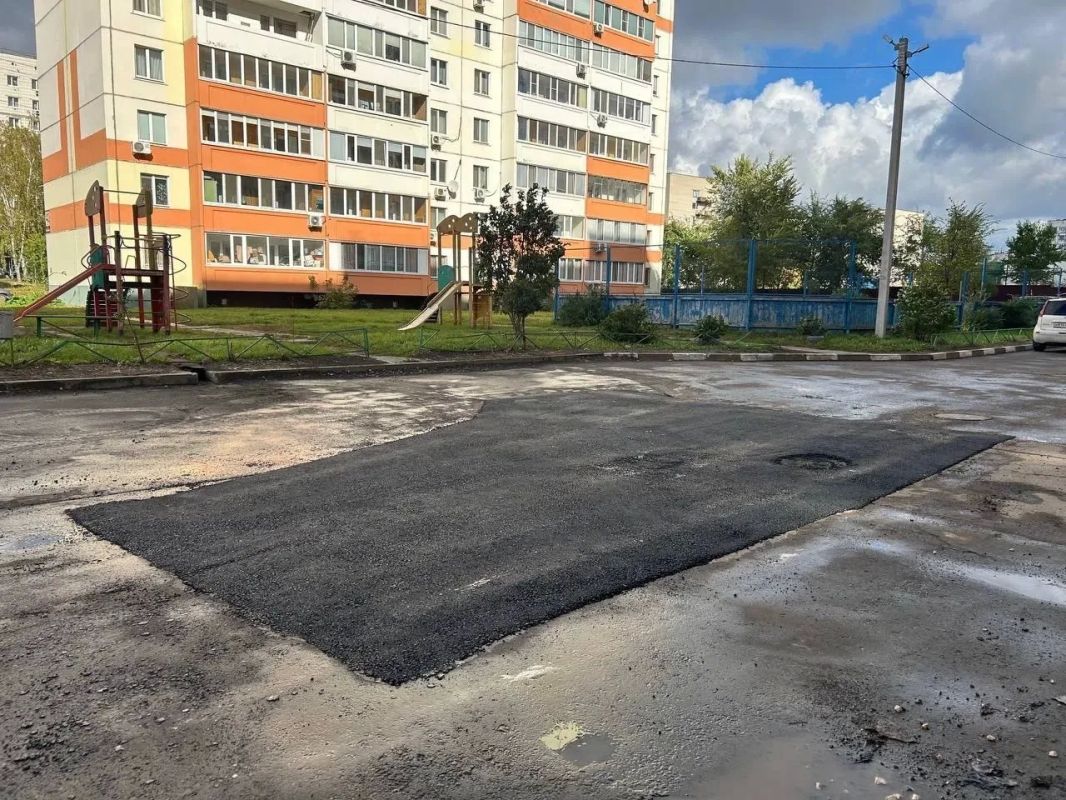 В Ульяновске продолжается ремонт дорожного покрытия по наказам жителей В Ульяновске продолжается ремонт дорожного покрытия по наказам жителей