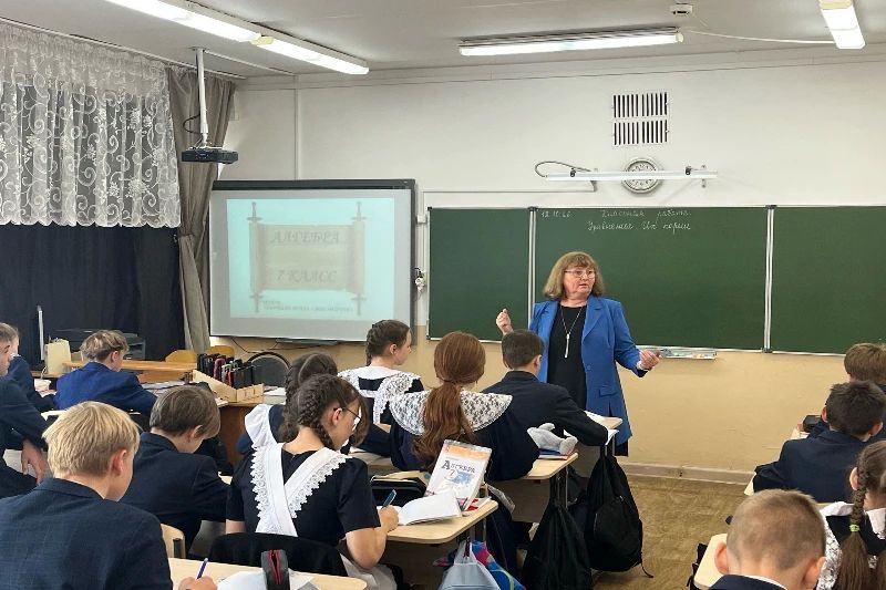 Педагог из гимназии №34 Ирина Чибрикова попала на «Аллею славы учителей Ульяновской области» Педагог из гимназии №34 Ирина Чибрикова попала на «Аллею славы учителей Ульяновской области»