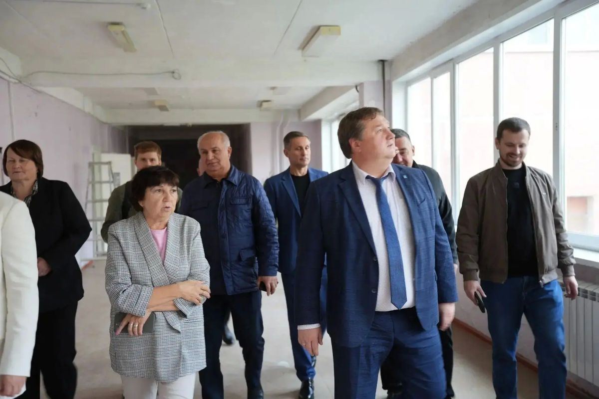 Александр Болдакин: Проверил ход ремонта зданий образовательных учреждений по нацпроекту «Молодёжь и дети» в Заволжском районе Александр Болдакин: Проверил ход ремонта зданий образовательных учреждений по нацпроекту «Молодёжь и дети» в Заволжском районе