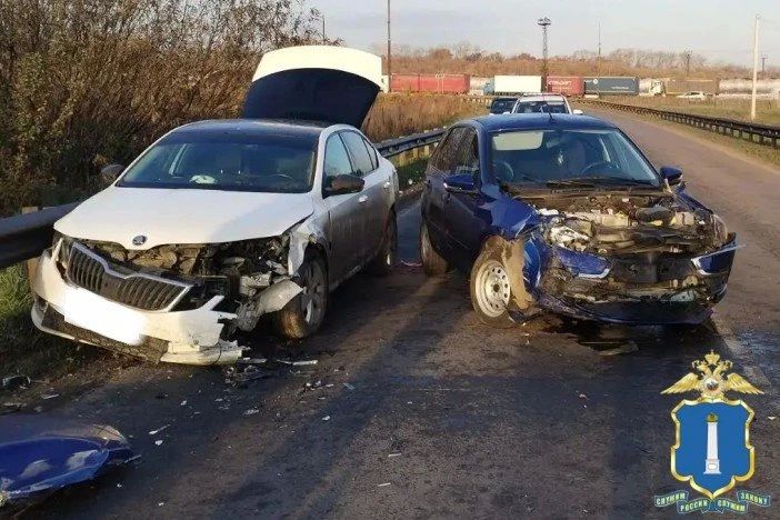 Под Ульяновском столкновении двух авто пострадали двое взрослых и мальчик