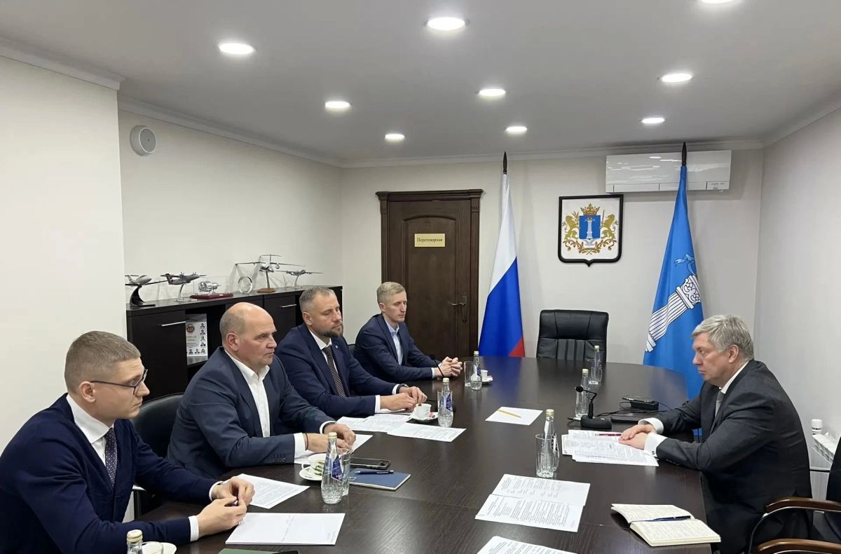 Алексей Русских обсудил с руководством «Росатома» развитие композитного судостроения в регионе