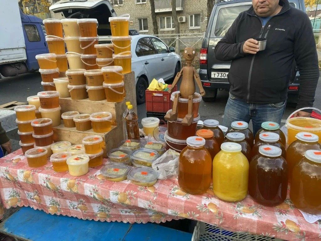 Сельхозярмарку в Железнодорожном районе Ульяновска посетили сегодня около 5600 покупателей