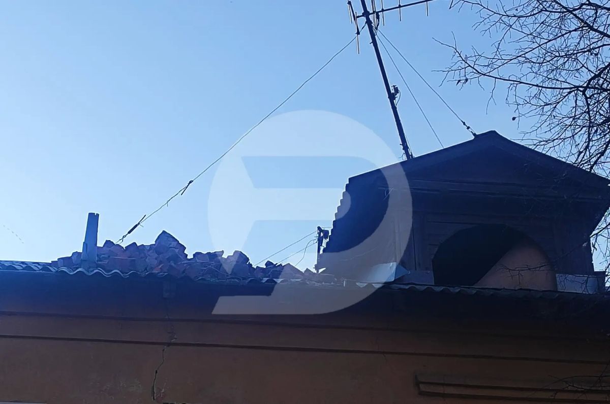 Дом №7 на улице Новгородской оказался в неприятной ситуации: без газа и с множеством проблем Дом №7 на улице Новгородской оказался в неприятной ситуации: без газа и с множеством проблем