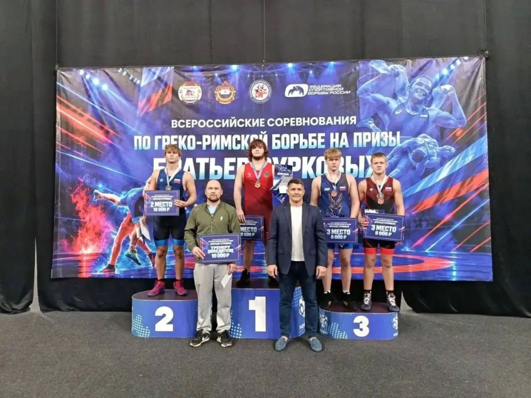 Ульяновские борцы завоевали четыре медали в Саранске