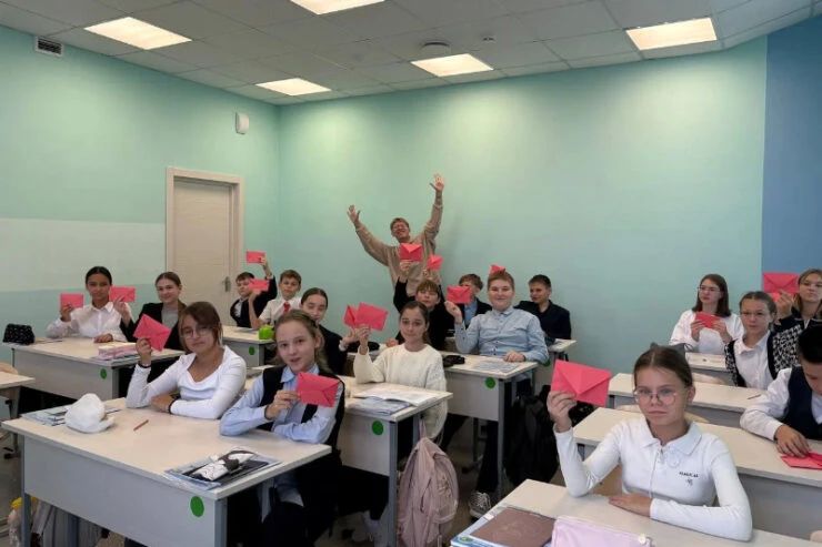 «Педагогика — это моё»: ульяновец Максим Петраков рассказал, почему пришел работать в лицей «Педагогика — это моё»: ульяновец Максим Петраков рассказал, почему пришел работать в лицей