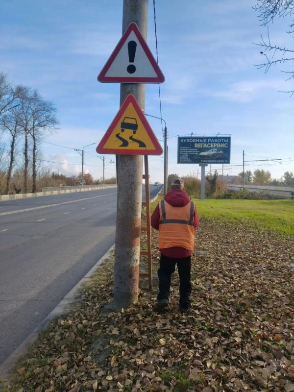 На проспекте Нариманова восстановили ливневые решётки и колодцы дождевой канализации На проспекте Нариманова восстановили ливневые решётки и колодцы дождевой канализации