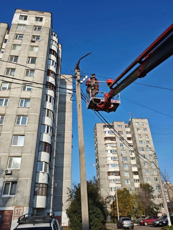 В Ульяновске с начала года установили более 400 новых световых опор и свыше 800 светильников