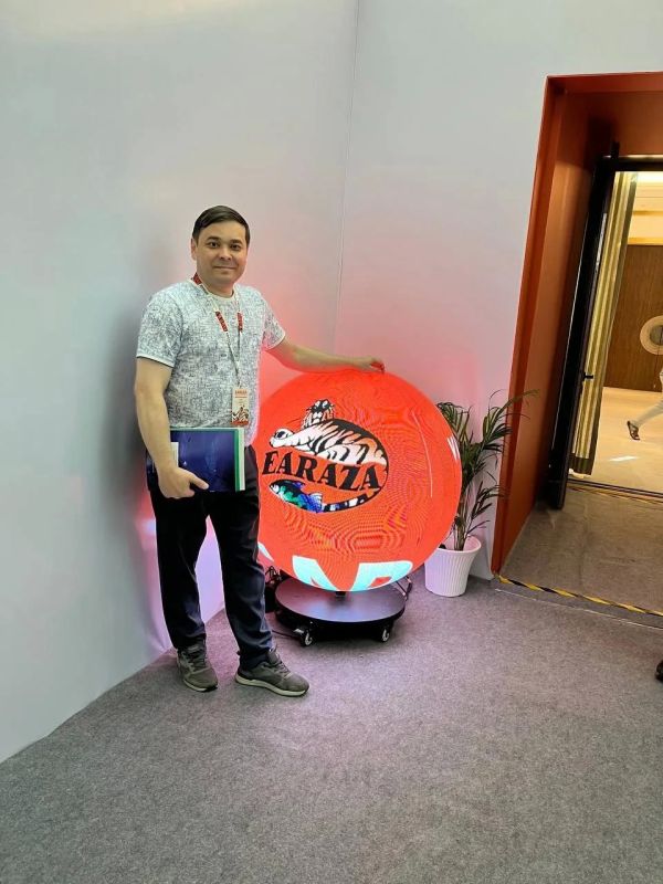 Ульяновский зоопарк на мировой арене: Денис Саврандейкин на конференции ЕАРАЗА в Индии Ульяновский зоопарк на мировой арене: Денис Саврандейкин на конференции ЕАРАЗА в Индии