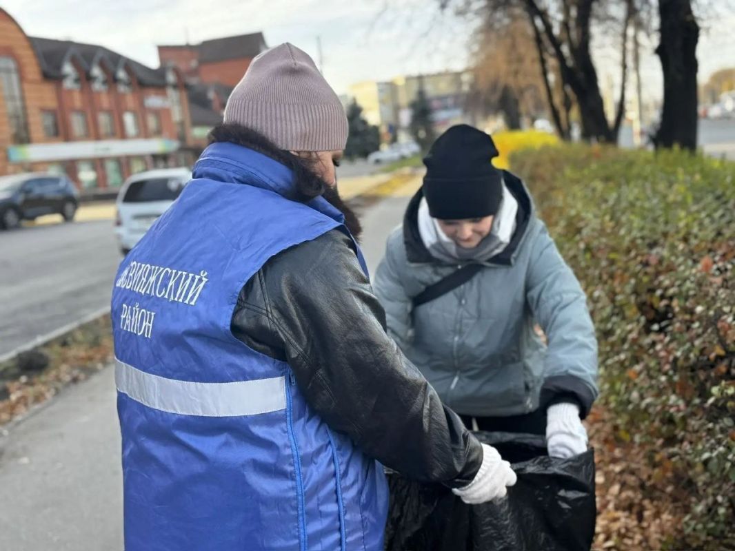 Санитарная пятница в Засвияжском районе! Санитарная пятница в Засвияжском районе!